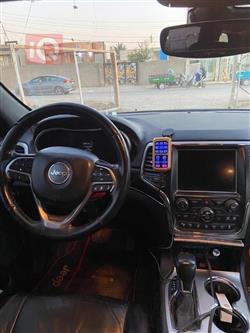 جيب جراند شيروكي